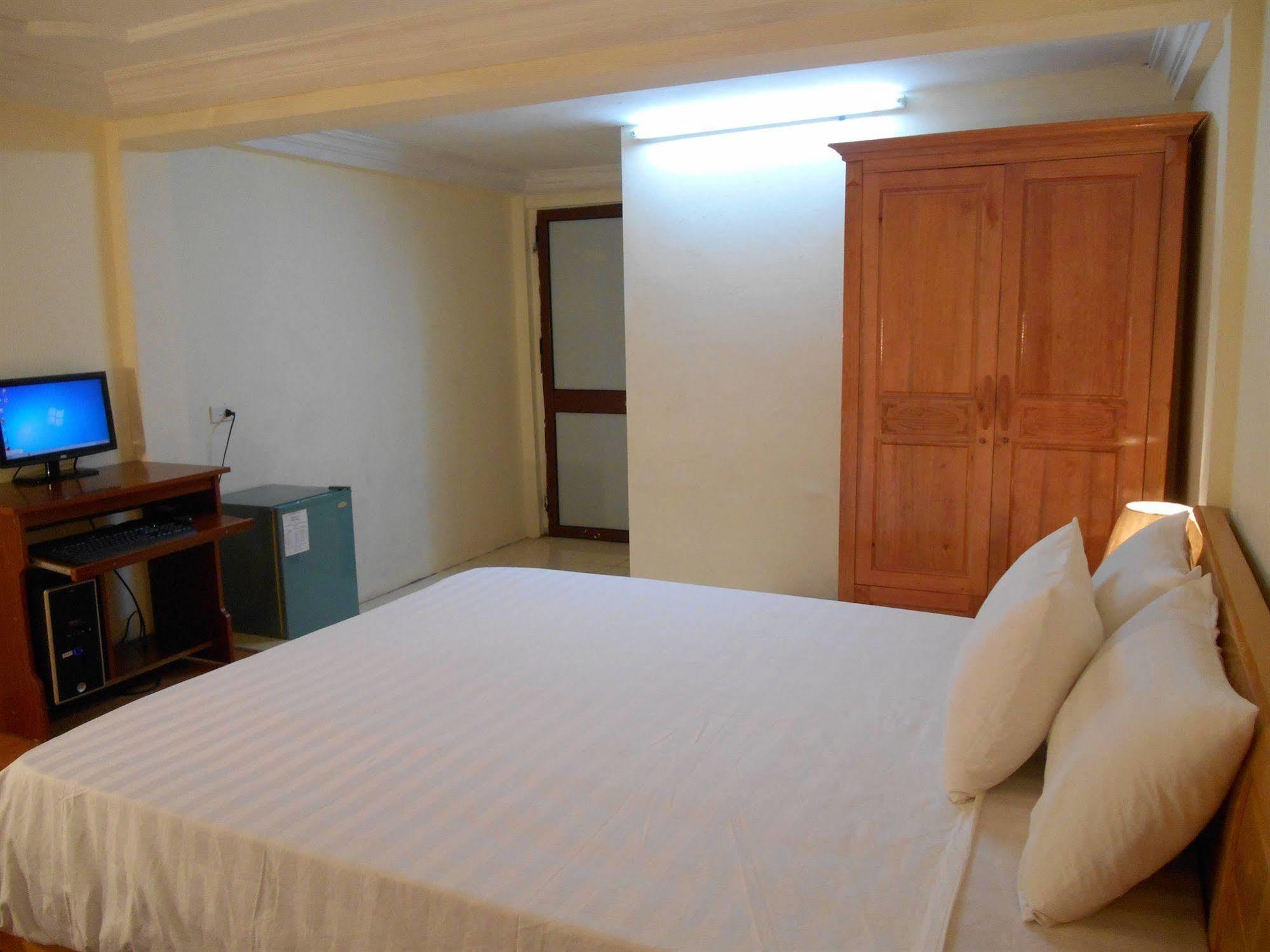 Hanoi Discovery Hotel Buitenkant foto