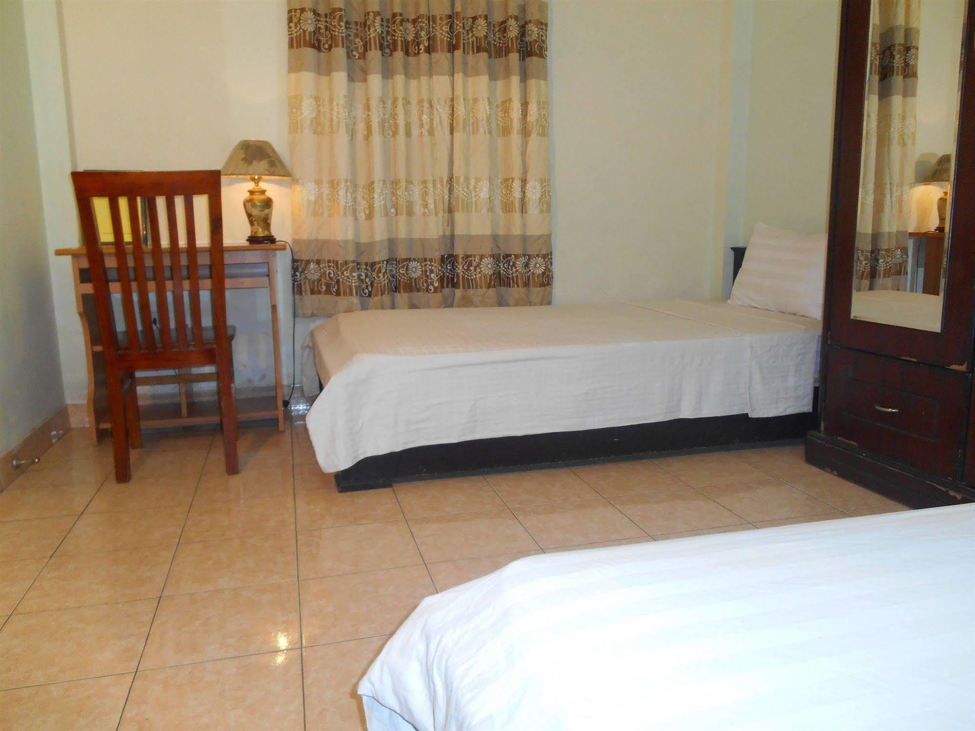 Hanoi Discovery Hotel Buitenkant foto